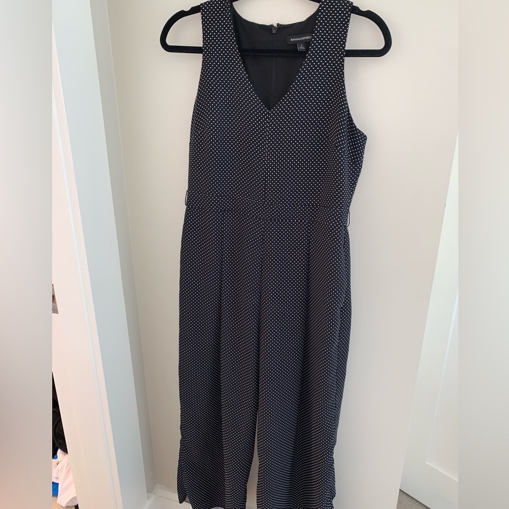 banana republic b&w polkadot jumpsuit - size 4